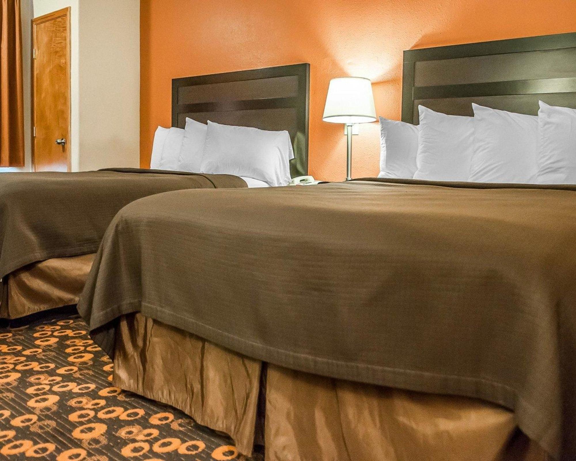 Econo Lodge Inn & Suites Santa Fe Eksteriør billede
