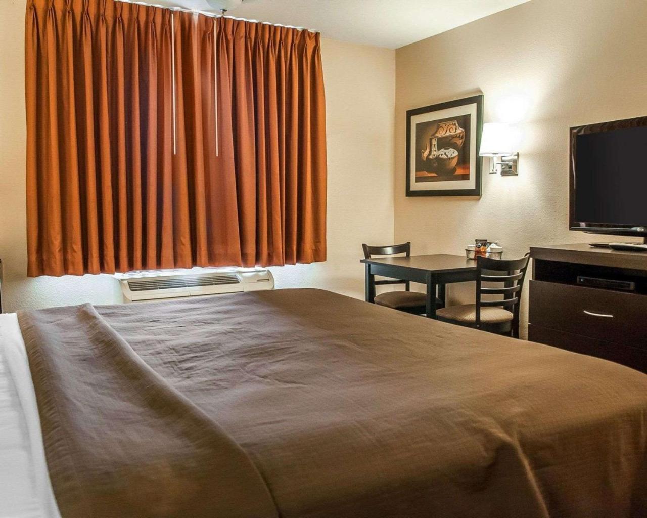 Econo Lodge Inn & Suites Santa Fe Eksteriør billede